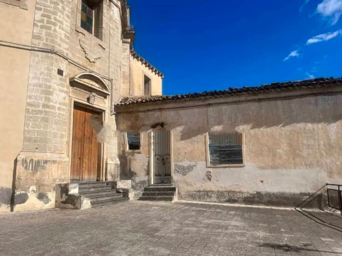 Appartamento quadrilocale in vendita in Piazza Regina Elena, Lentini