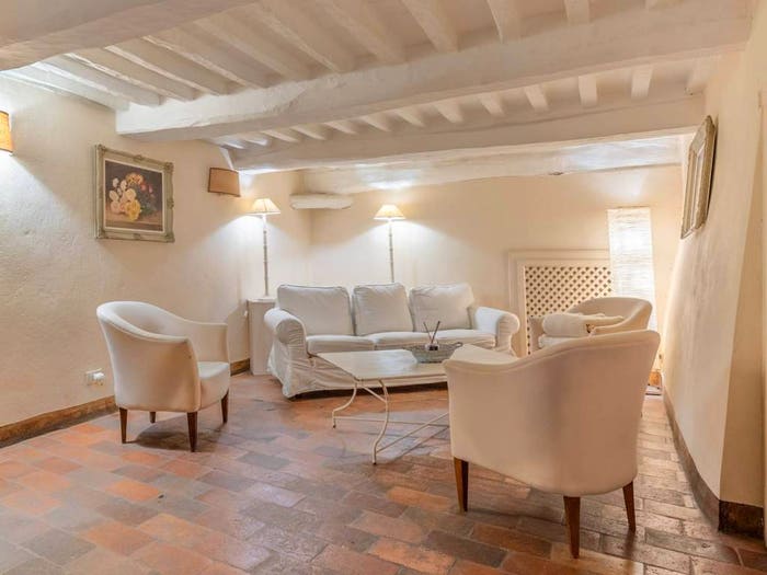 Casa con 6 locali in vendita in Piazza della Repubblica, Centro, Cortona