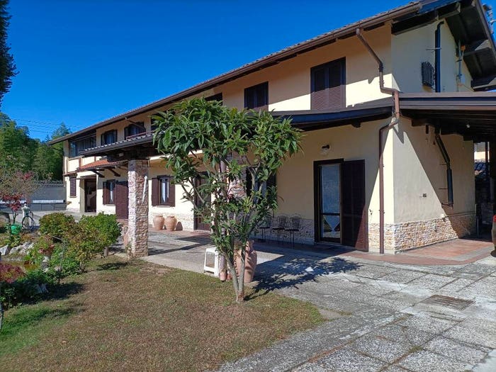 Casa con 5 locali in vendita in Molinni Di Faenza, Mortara