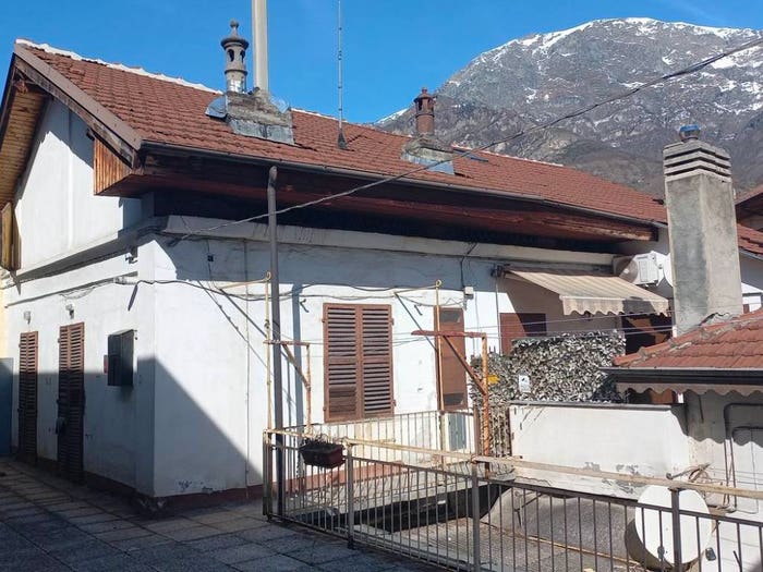 Appartamento quadrilocale in vendita in Via Traforo, Centro, Bussoleno