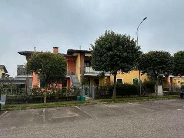 Appartamento trilocale in vendita in Via Louis Pasteur, Cavalcaselle, Castelnuovo del Garda