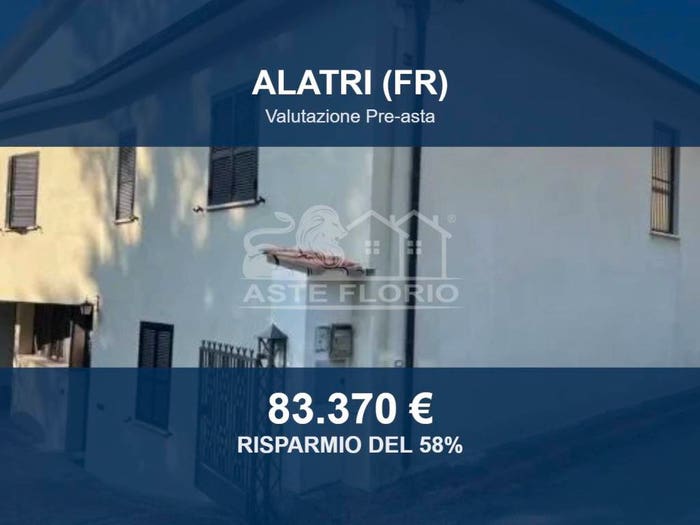Casa con 5 locali in vendita in Via Case Mangiapelo snc, Centro, Alatri