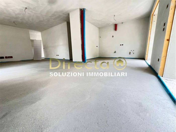 Casa con 6 locali in vendita in via della tessitura, Centro, Santa Lucia di Piave