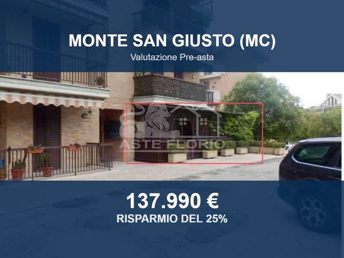 Appartamento con 6 locali in vendita in Via Valle, Centro, Monte San Giusto