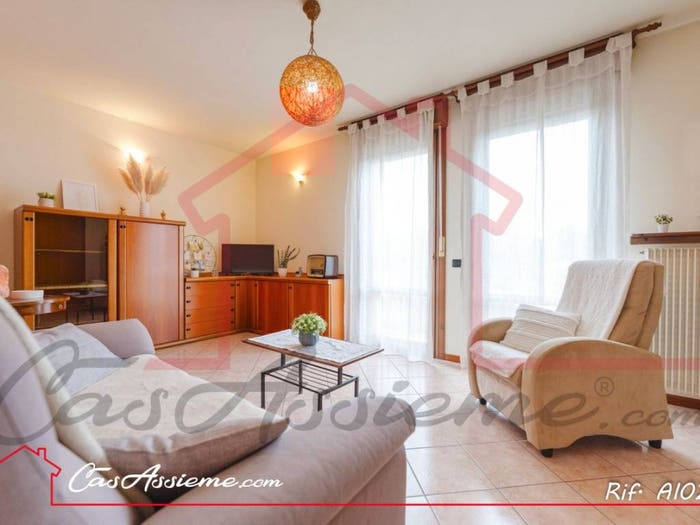Appartamento trilocale in vendita in Via Martiri della Libertà, Centro, Carmignano di Brenta