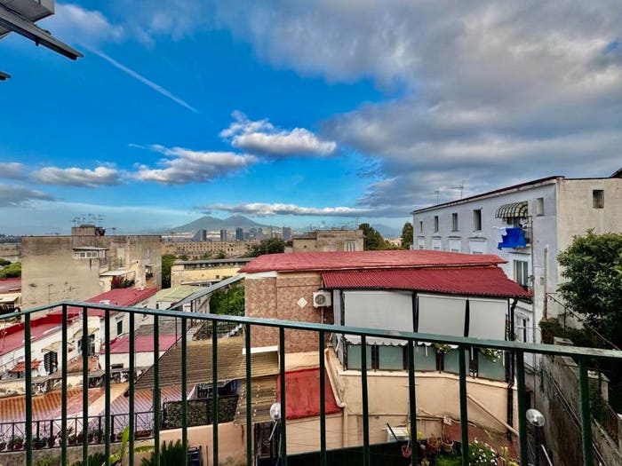 Appartamento trilocale in vendita in Vico Paradisiello, San Carlo All'Arena, Napoli