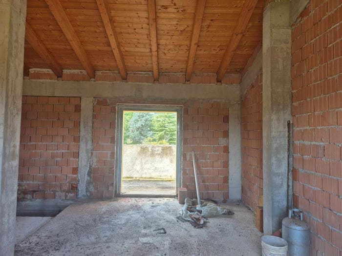Casa con 5 locali in vendita in Strada Vicinale della Madonna, Parlesca, Perugia