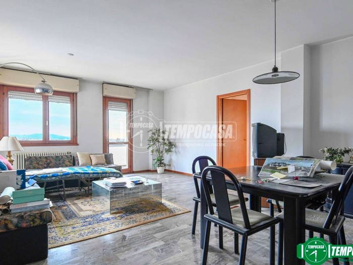 Appartamento trilocale in vendita in Via Giacinto Gambirasio, Malpensata, Bergamo