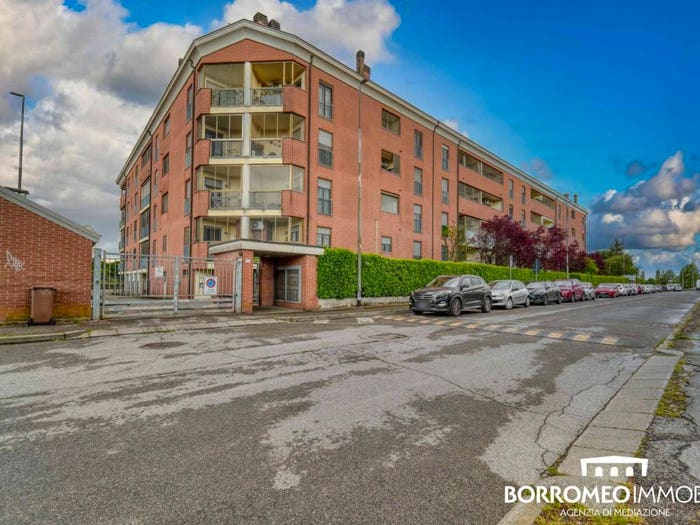 Appartamento con 5 locali in vendita in Via Lattea, Vigliano Bettolino, Mediglia