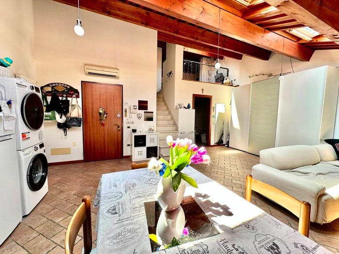 Appartamento bilocale in vendita in Via Cesare Battisti, Centro, Monselice