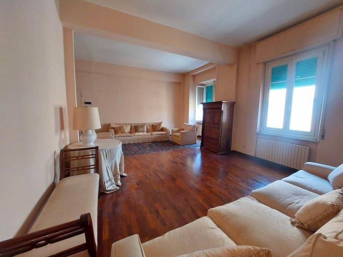 Appartamento con 6 locali in vendita in Corsi, Ancona