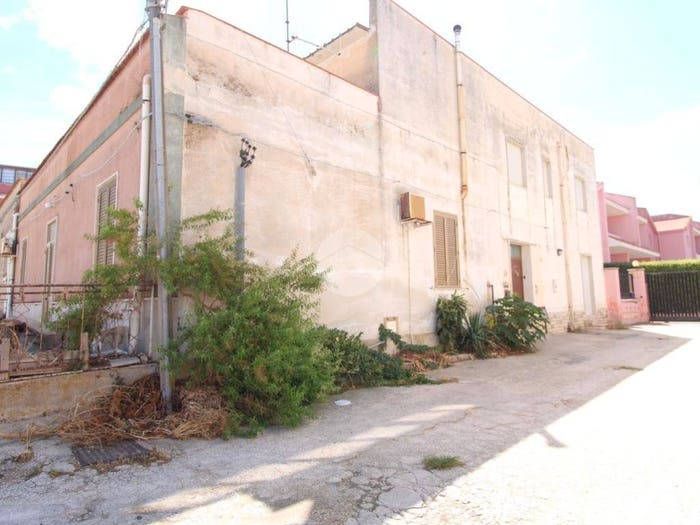 Casa quadrilocale in vendita in Strada Leonardo Pizzardi, Garrato, Misiliscemi