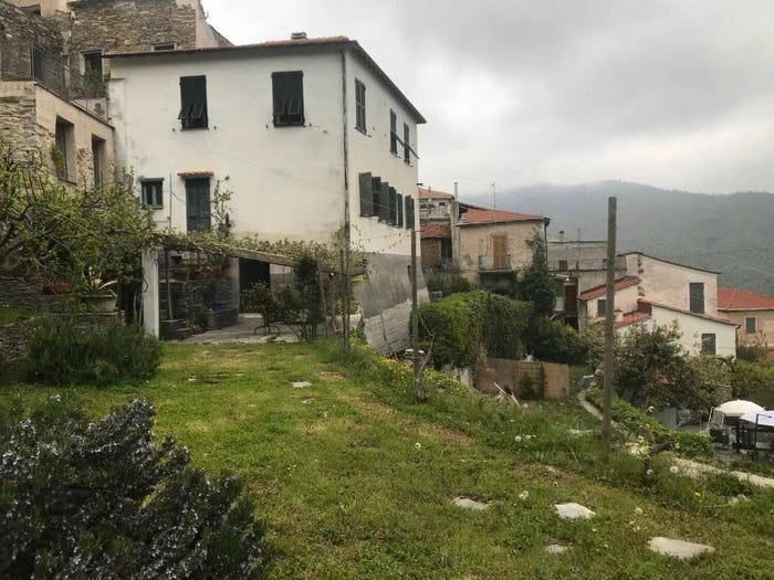 Appartamento con 5 locali in vendita in Via Revelli, Prelà