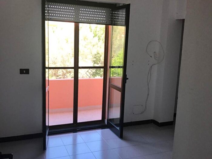 Casa trilocale in vendita in Viale Isonzo, Fortuna Corvo, Catanzaro