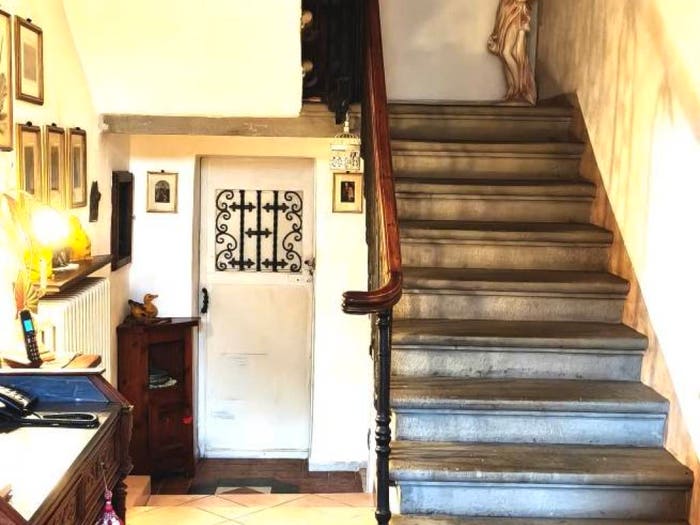 Casa con 6 locali in vendita in Città, Montevarchi