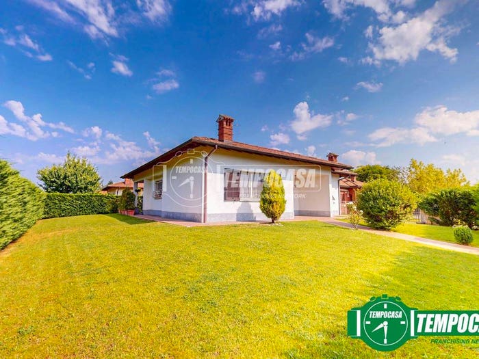 Casa con 5 locali in vendita in Strada della Tuara B, Novi Ligure