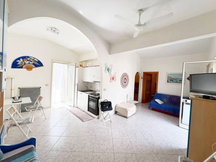 Appartamento trilocale in vendita in Via Spiaggia, Centro, Mascali
