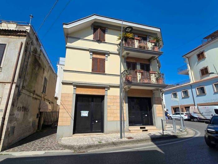 Casa con 5 locali in vendita in Via Roma, Centro, Sant'Egidio alla Vibrata