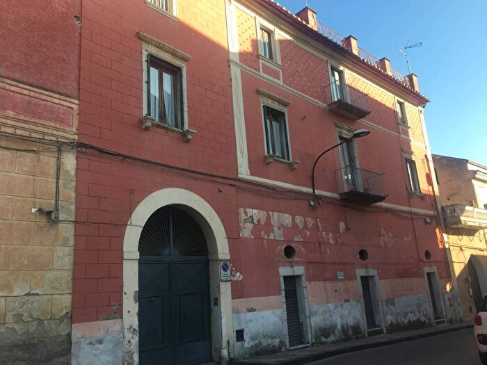 Casa con 6 locali in vendita in Via Giulia, Centurano, Caserta