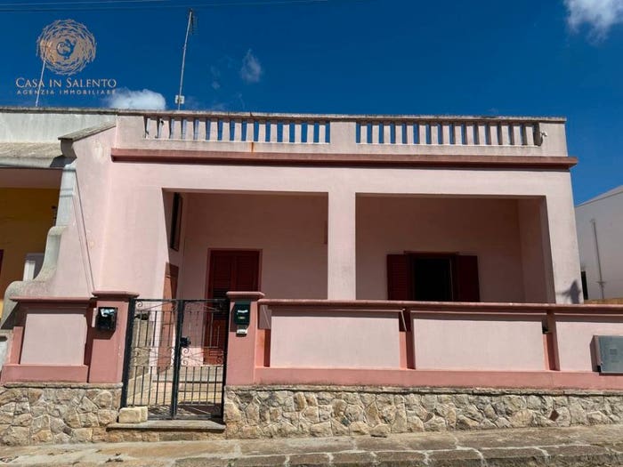 Appartamento trilocale in vendita in Via Dante Alighieri, Centro, Gagliano del Capo