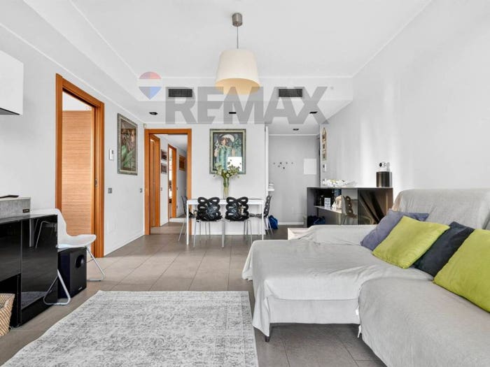 Appartamento trilocale in vendita in Via Carlo Perini, Quarto Oggiaro, Milano