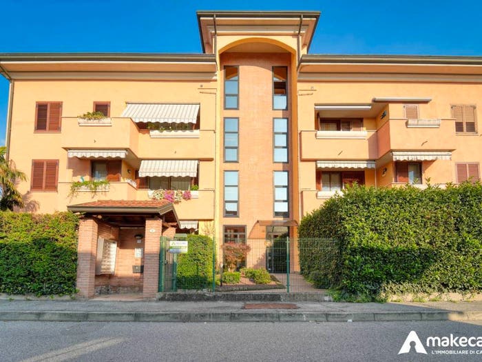 Appartamento trilocale in vendita in via Madre Cabrini, Sordio