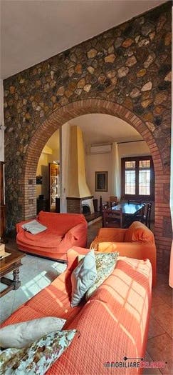 Casa con 6 locali in vendita in Campiglia Castel San Gimignano, Colle di Val d'Elsa