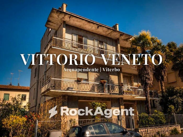 Appartamento con 5 locali in vendita in Via Vittorio Veneto, Grotte di Castro