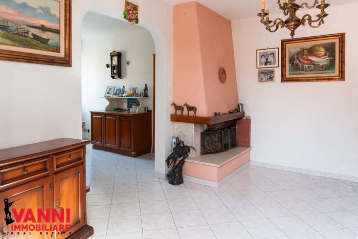 Appartamento con 6 locali in vendita in Via Giovanni Amendola, Cecina Centro, Cecina