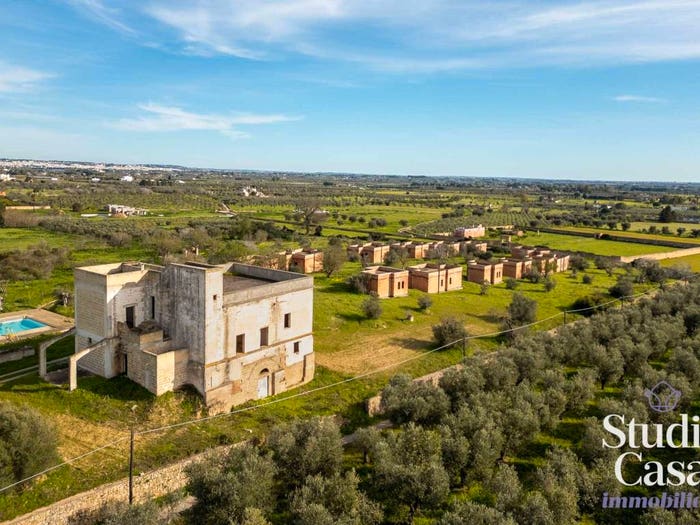Casa con 6 locali in vendita in Strada Vicinale Monte d'Elia, Alezio