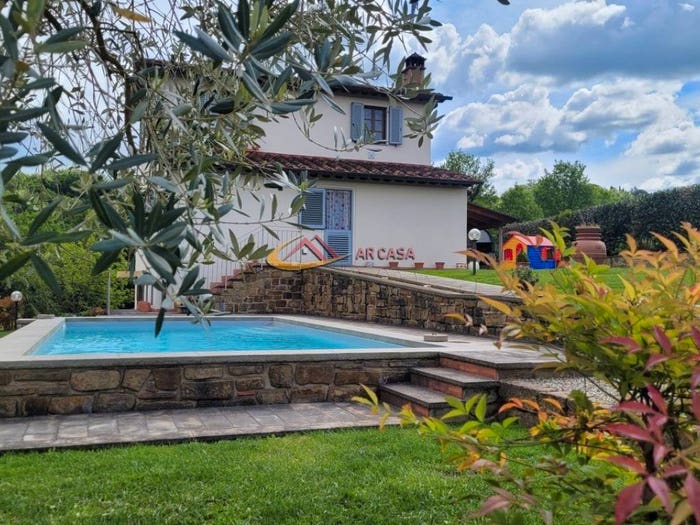 Casa con 5 locali in vendita in Pestello Ginestra, Montevarchi