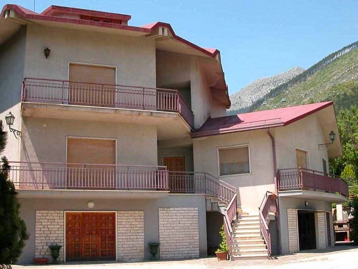 Casa con 6 locali in vendita in Via Ignazio Silone, Celano