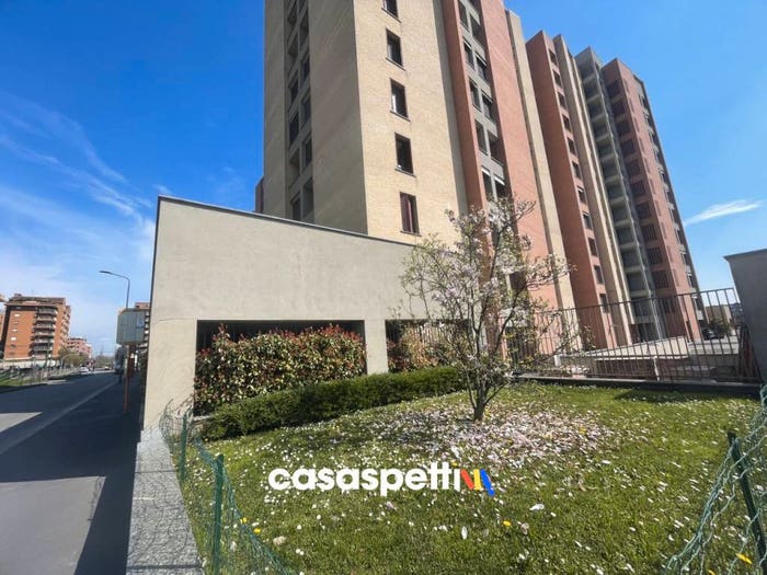 Appartamento trilocale in vendita in Via Roberto Tremelloni, Quartiere Adriano, Milano