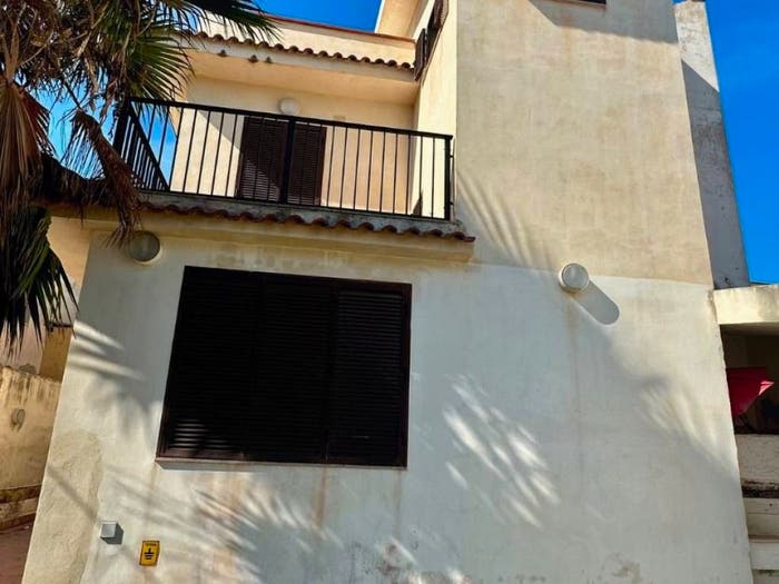 Casa con 6 locali in vendita in Grottasanta Tunisi, Siracusa