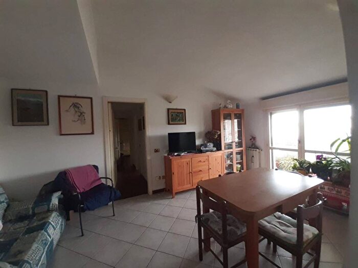 Appartamento quadrilocale in vendita in Quartiere Vincenzo Paolo Malfatti, Terminetto Migliarina, Viareggio