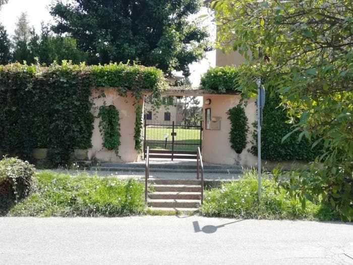 Appartamento trilocale in vendita in Via Sciesa, Centro, Carate Brianza