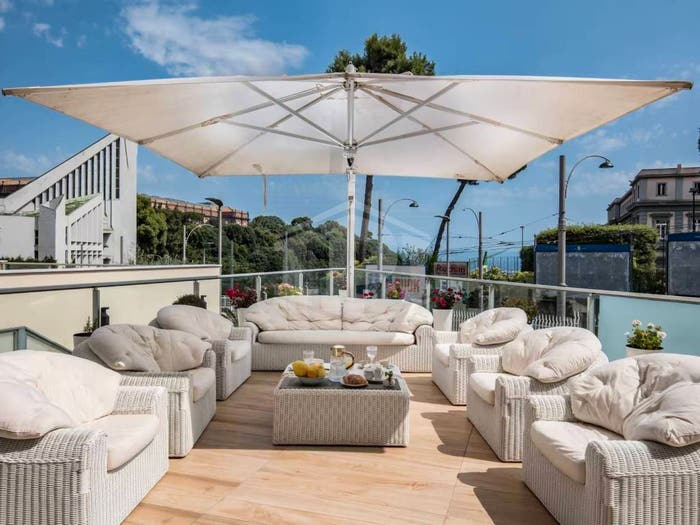 Appartamento bilocale in vendita in Viale Colli Aminei, Colli Aminei Capodimonte, Napoli