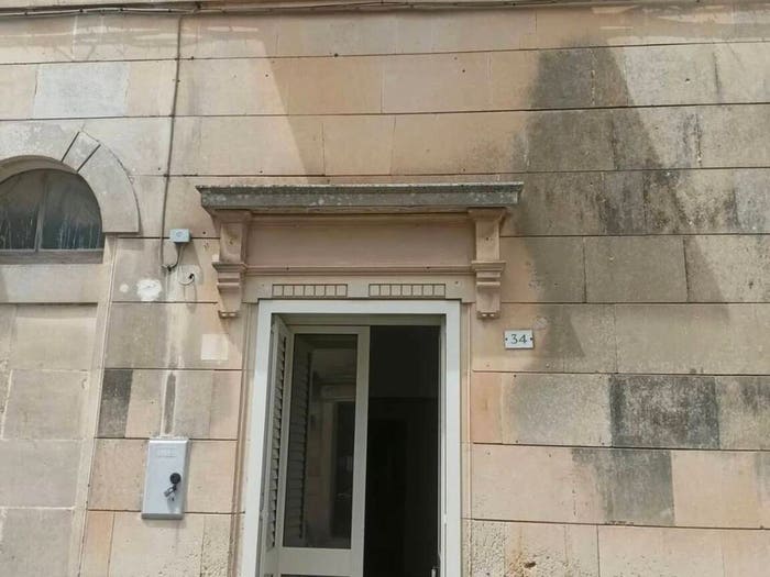 Casa trilocale in vendita in Via Vittorio Veneto, Melpignano