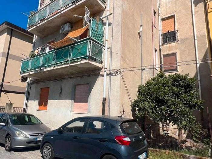 Appartamento con 6 locali in vendita in Via Leonardo da Vinci, Sala, Catanzaro