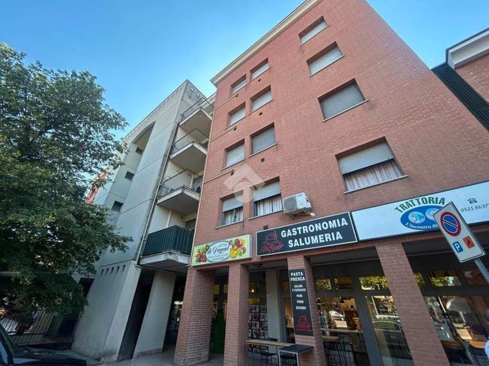 Appartamento bilocale in vendita in Via Silvio Pellico, Ospedale Volturno, Parma