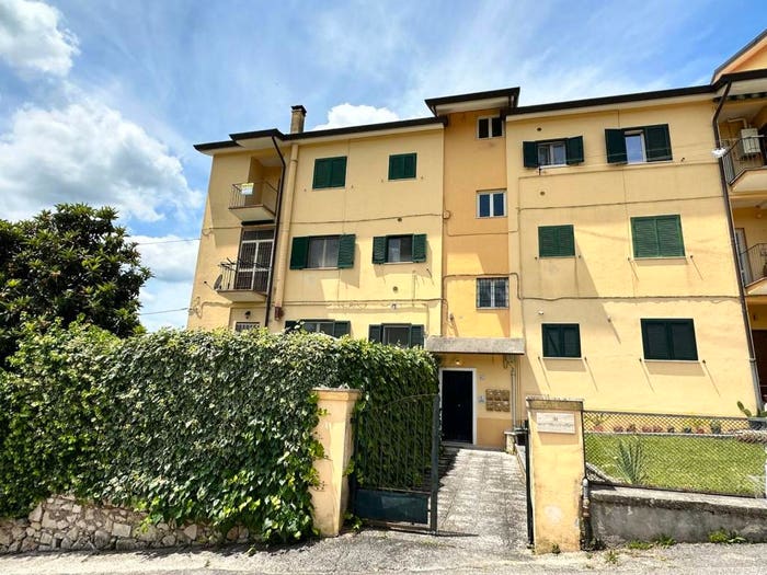 Appartamento con 5 locali in vendita in Via Bruxelles, Atina Inferiore, Atina