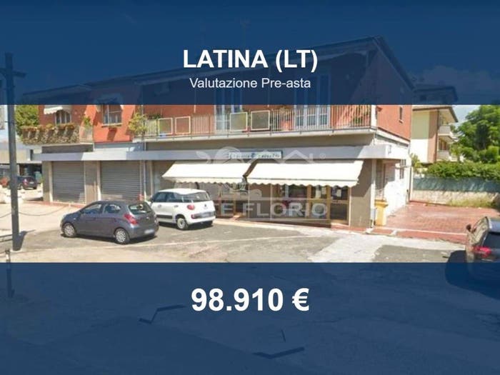 Appartamento quadrilocale in vendita in Strada della Striscia, Latina Scalo Borgo Carso, Latina