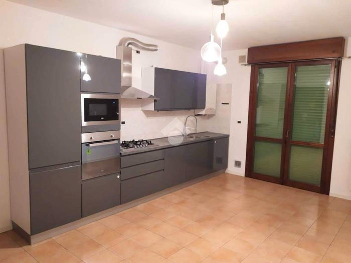 Appartamento trilocale in vendita in Via Cà Bassa, Lovolo, Albettone