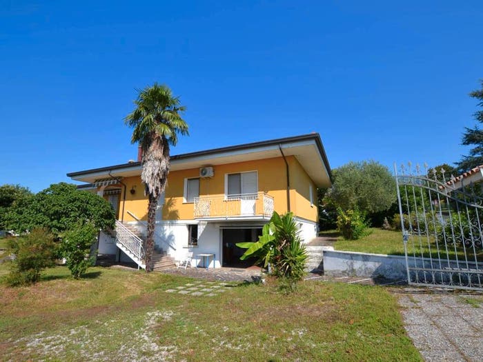 Casa con 6 locali in vendita in Via Giambattista Tiepolo, Aviano Castello, Aviano