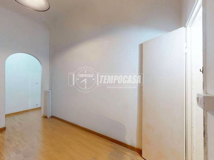 Appartamento bilocale in vendita in Viale Certosa, Certosa, Milano