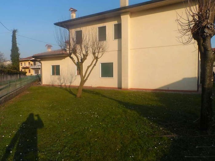 Casa con 6 locali in affitto in via Donizetti, Caldogno Rettorgole Cresole, Caldogno