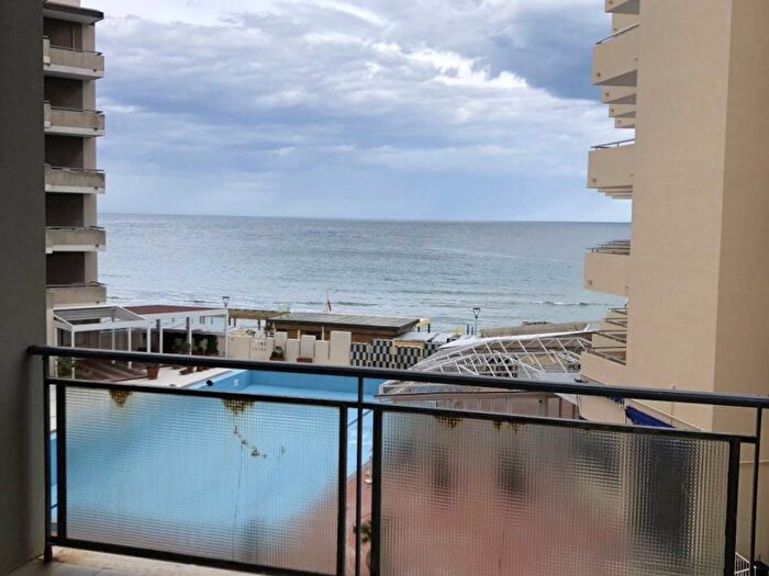 Appartamento con 6 locali in vendita in Viale Trieste, Mare, Pesaro