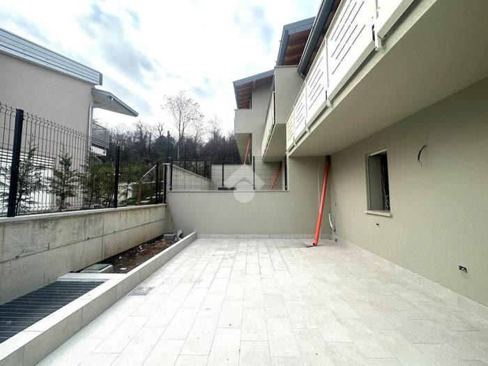 Casa trilocale in vendita in Nuova Via Torbiato, Adro