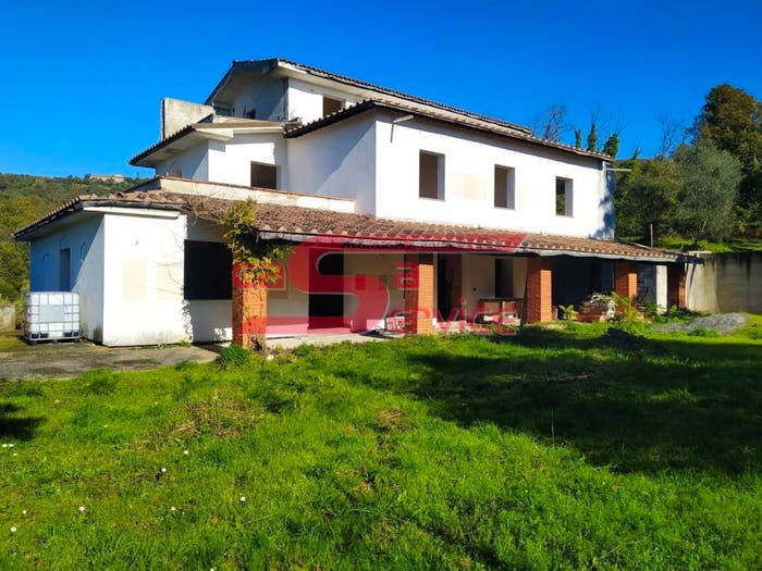 Casa con 6 locali in vendita in Via delle Piastrelle, Monsummano Terme