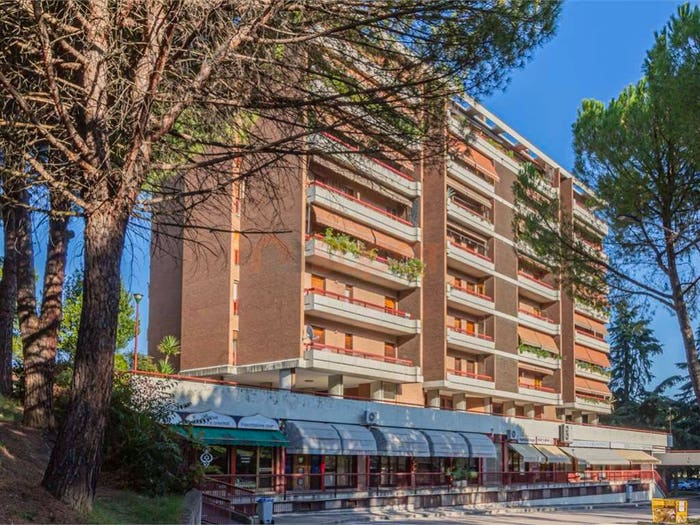 Appartamento quadrilocale in vendita in Via Armando Diaz, Madonna Alta Prepo, Perugia